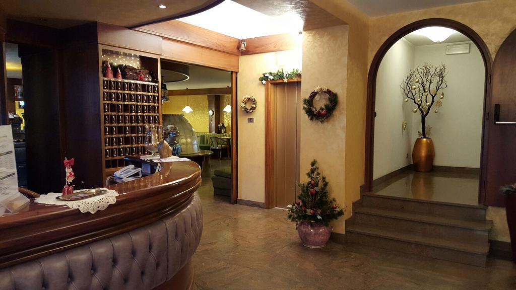 Albergo Conca Verde Fiera Di Primiero Esterno foto
