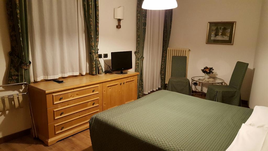 Albergo Conca Verde Fiera Di Primiero Esterno foto