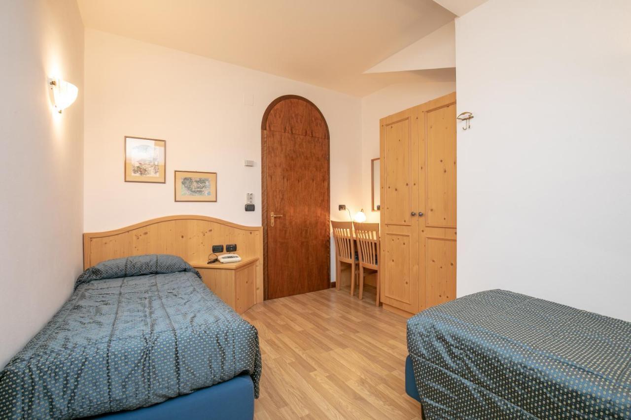 Albergo Conca Verde Fiera Di Primiero Esterno foto