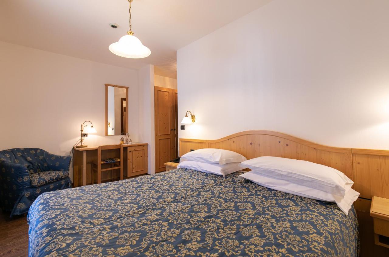 Albergo Conca Verde Fiera Di Primiero Esterno foto