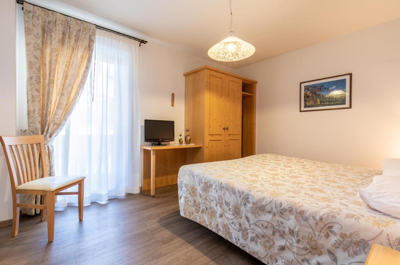 Albergo Conca Verde Fiera Di Primiero Esterno foto