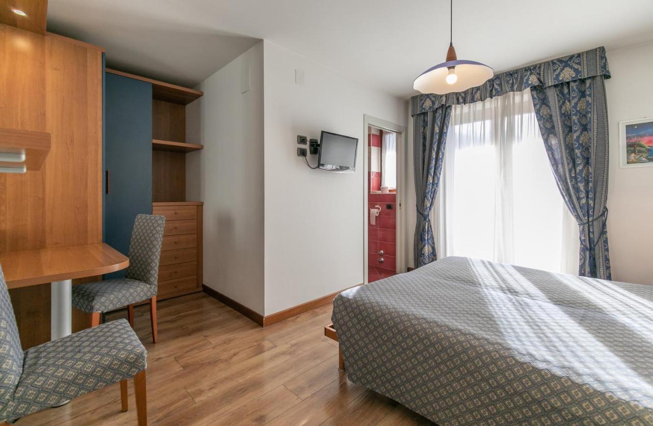 Albergo Conca Verde Fiera Di Primiero Esterno foto