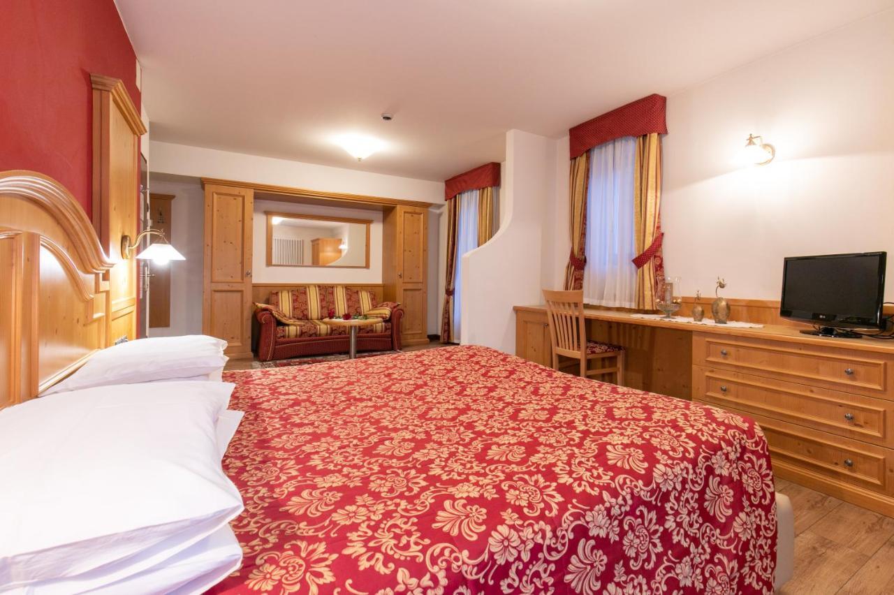 Albergo Conca Verde Fiera Di Primiero Esterno foto