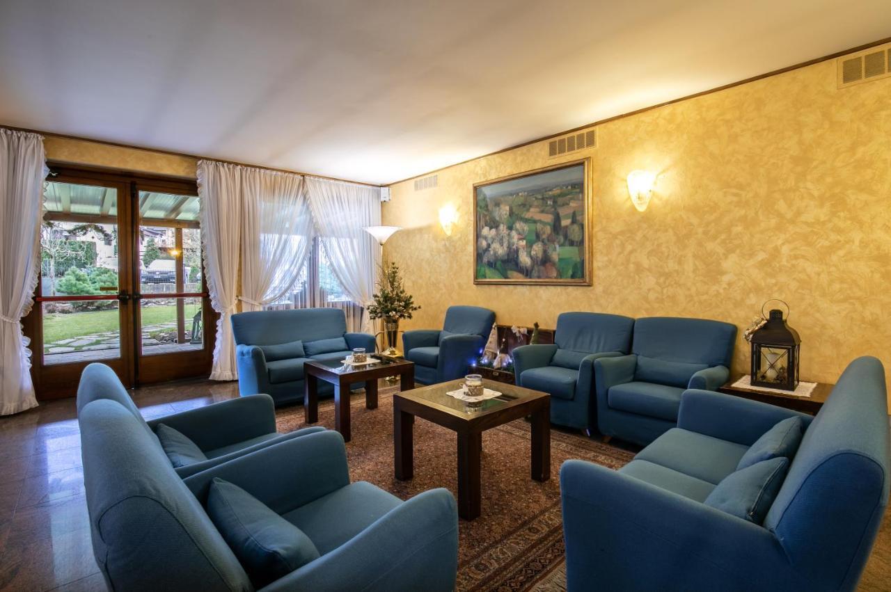 Albergo Conca Verde Fiera Di Primiero Esterno foto